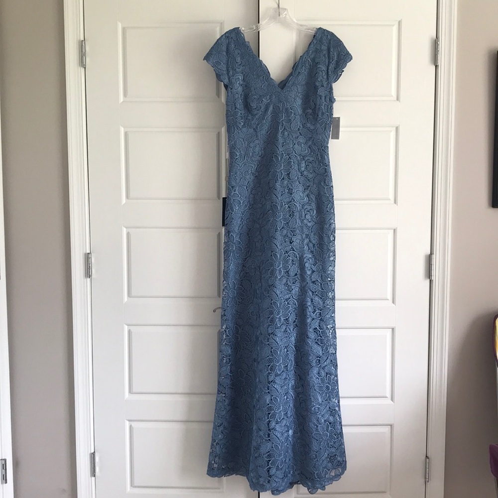 Gorgeous blue lace Tadashi Shoji gown